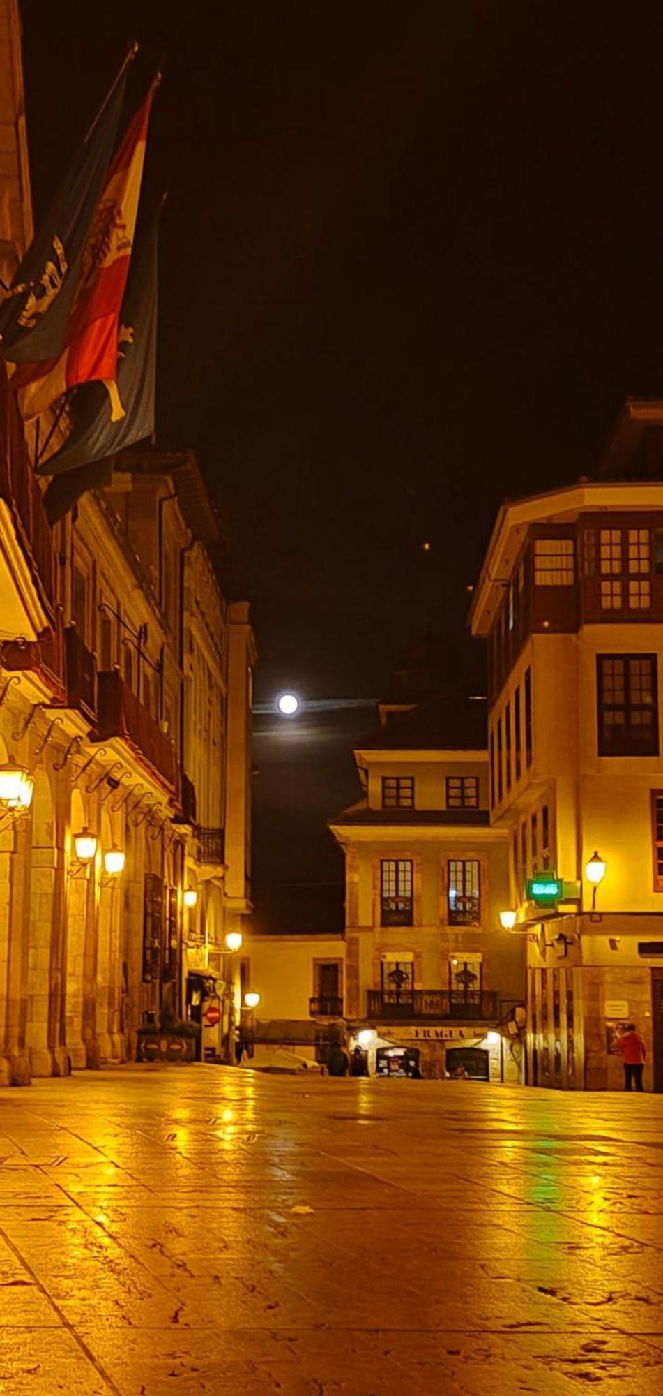Ferienwohnung Oviedo Centro- Parking Gratuito Exterior foto